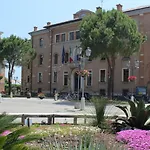 Sweet With Bright Garden In