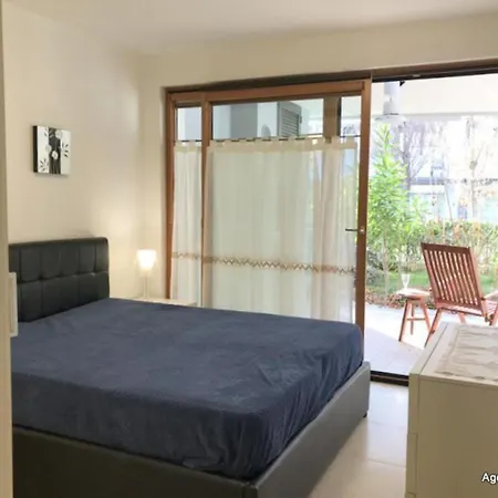 Sweet With Bright Garden In